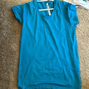 Lululemon swiftly tech short sleeve